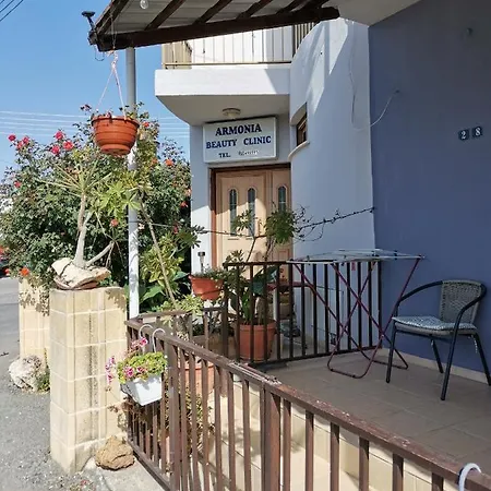 Hamboula * Полис