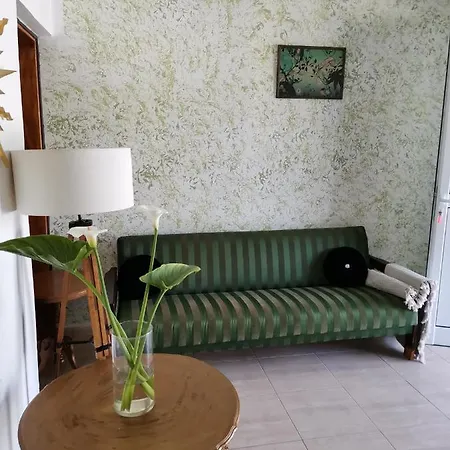 Hamboula * Полис